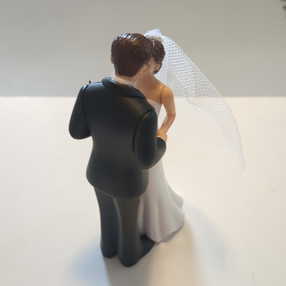 Cake Topper Figurine - Wedding - Picture 3 of 10